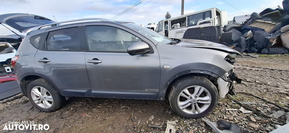 Dezmembrez Nissan Qashqai - 1