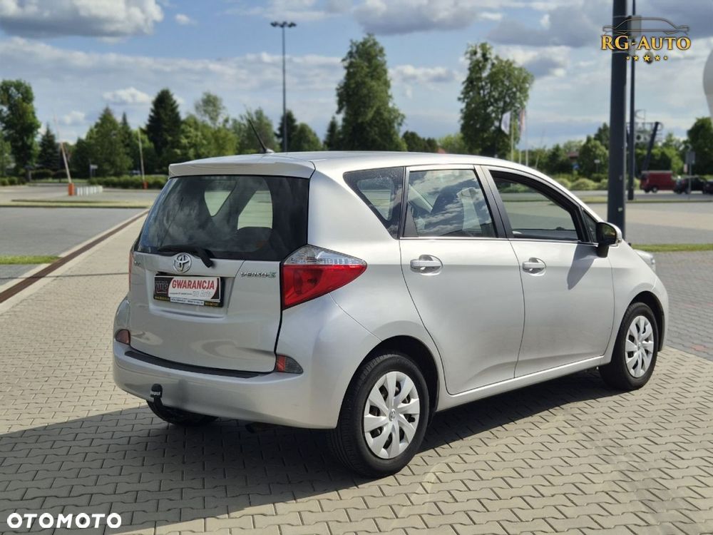 Toyota Verso S - 7