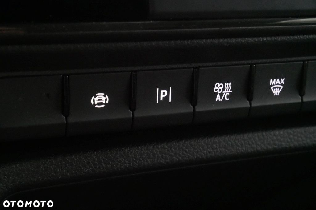 Ford Tourneo Connect - 17