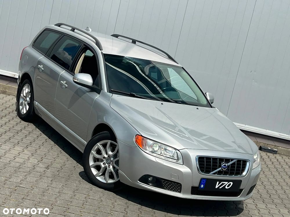 Volvo V70 D5 AWD Summum - 14
