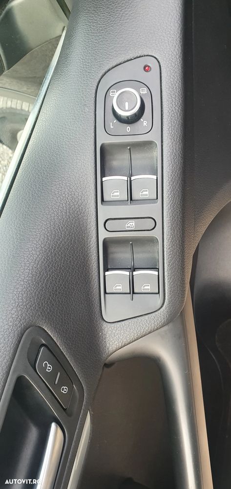 Volkswagen Tiguan 2.0 TDI DPF 4Motion BlueMotion Technology DSG Exclusive - 11