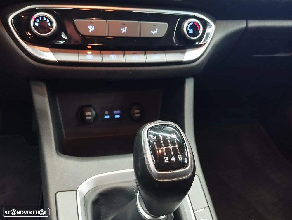 Hyundai i30 SW 1.6 CRDi Style - 29