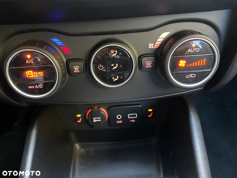 Fiat Tipo 1.6 E-Torq 16v Lounge - 26