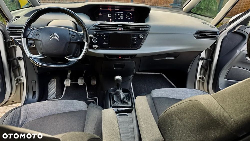 Citroën C4 Picasso - 11