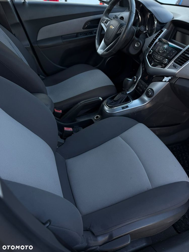 Chevrolet Cruze - 7