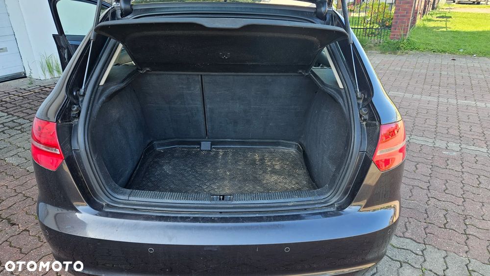 Audi A3 Sportback 1.2 TFSI Attraction - 9