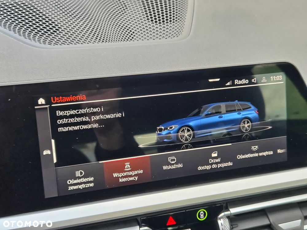 BMW Seria 3 330i xDrive M Sport sport - 31