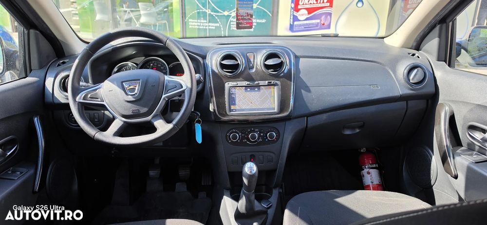 Dacia Sandero dCi 75 Laureate II - 5