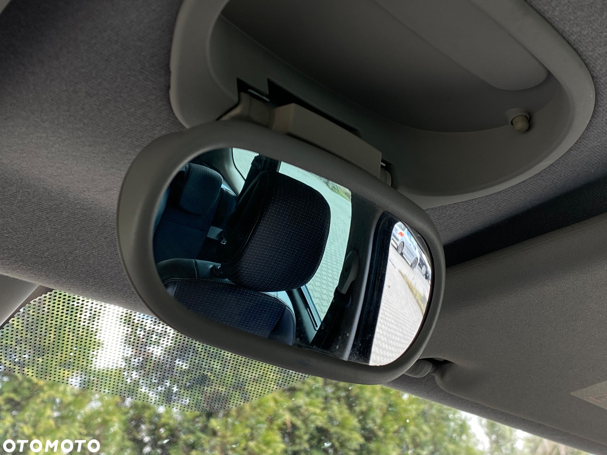 Renault Grand Scenic 2.0 16V 140 CVT Dynamique - 36