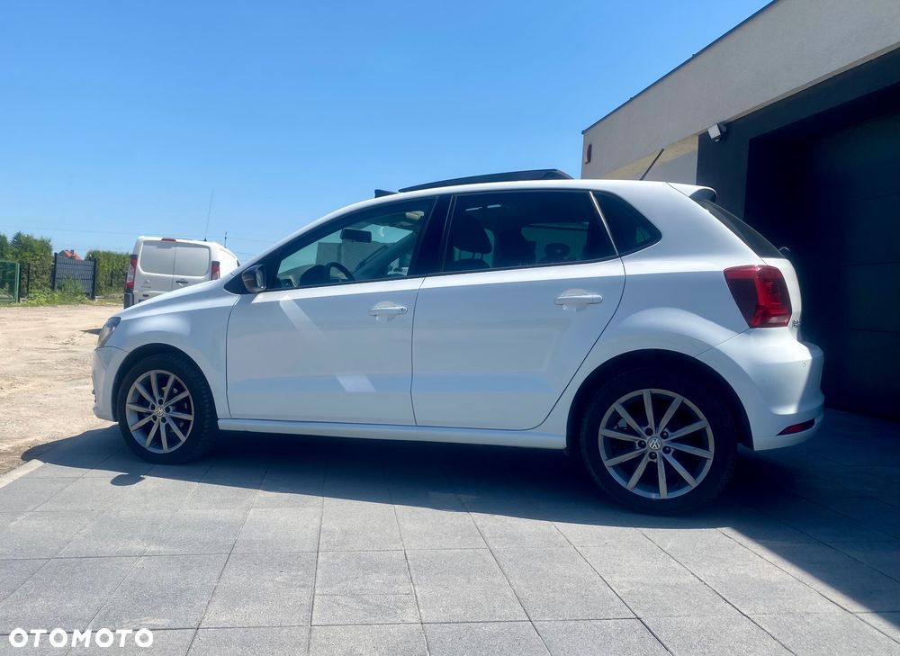 Volkswagen Polo 1.4 TDI (Blue Motion Technology) Comfortline - 4