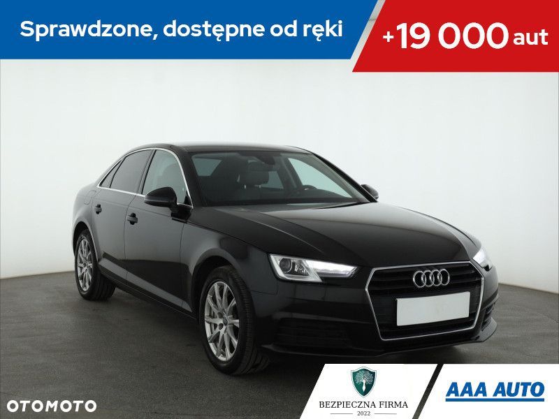 Audi A4 Limousine - 1