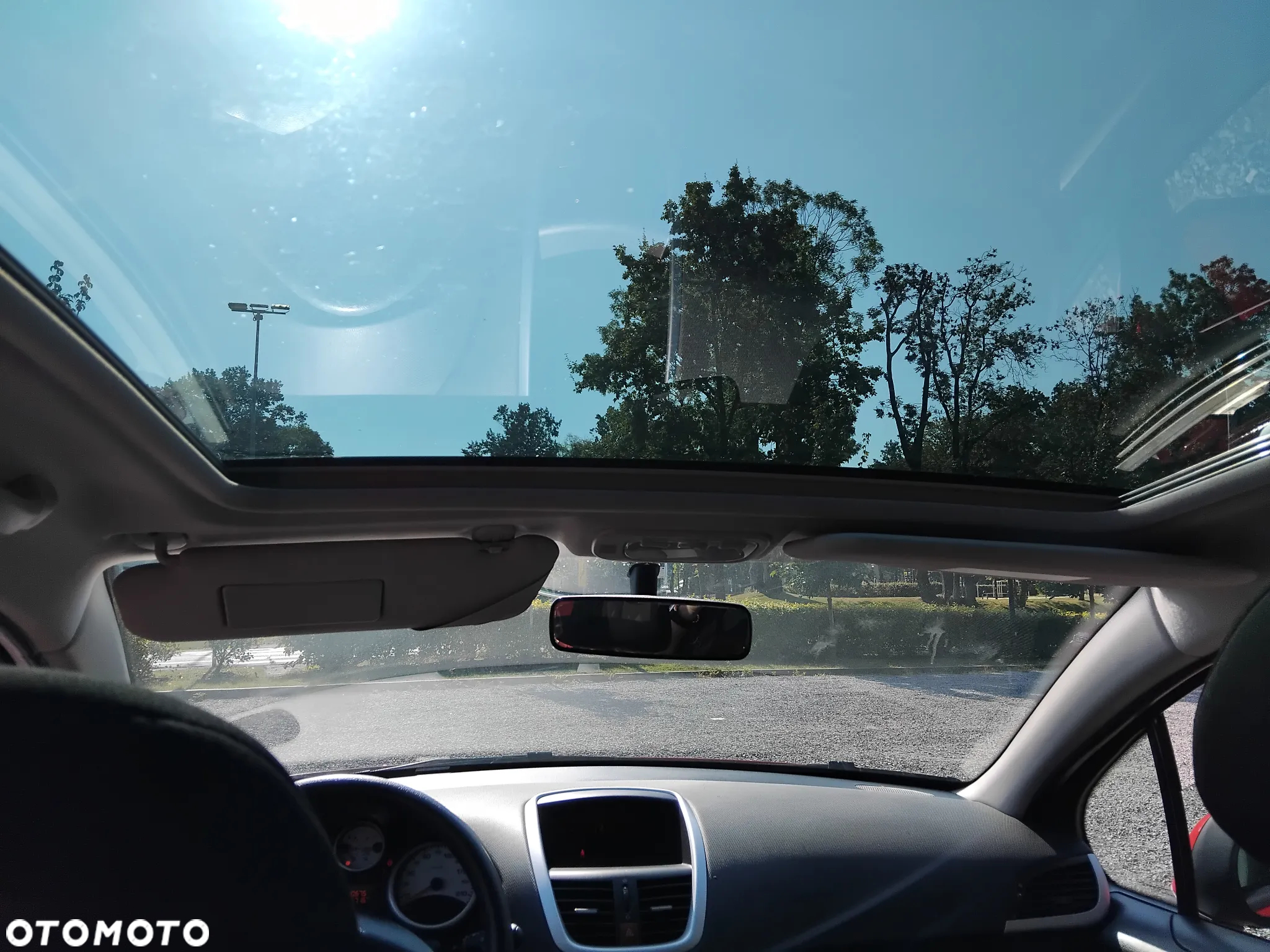 Peugeot 207 1.4 Trendy - 11