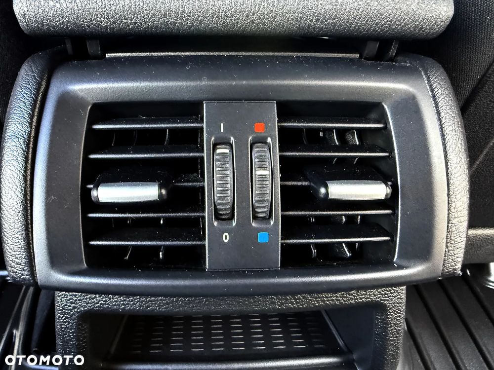BMW X3 xDrive20d - 29