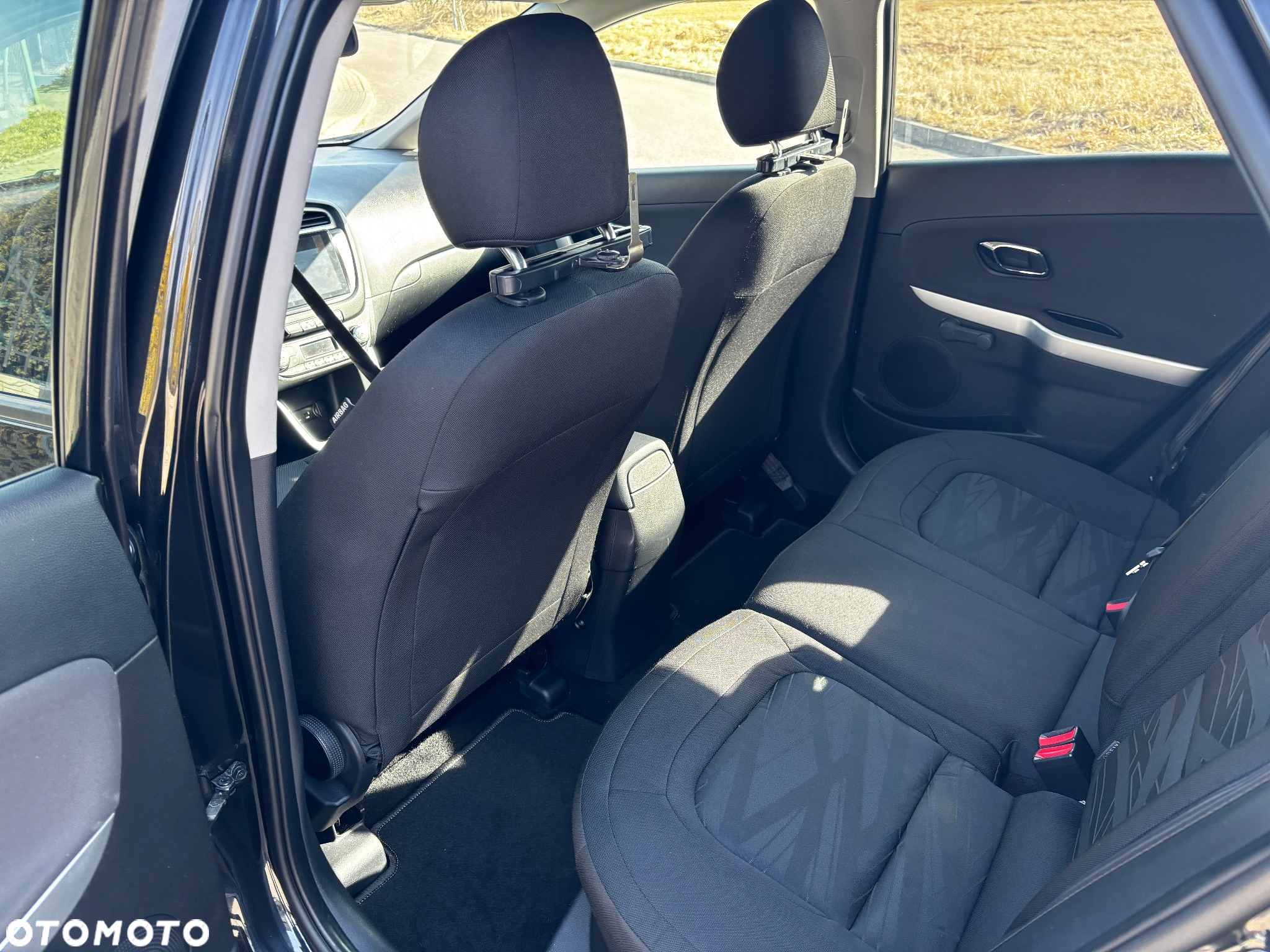 Kia Ceed 1.6 GDI Dream Team Edition - 29