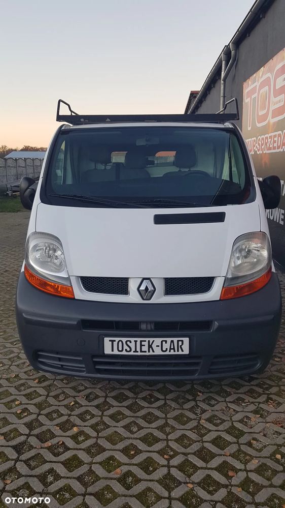Renault Trafic - 19