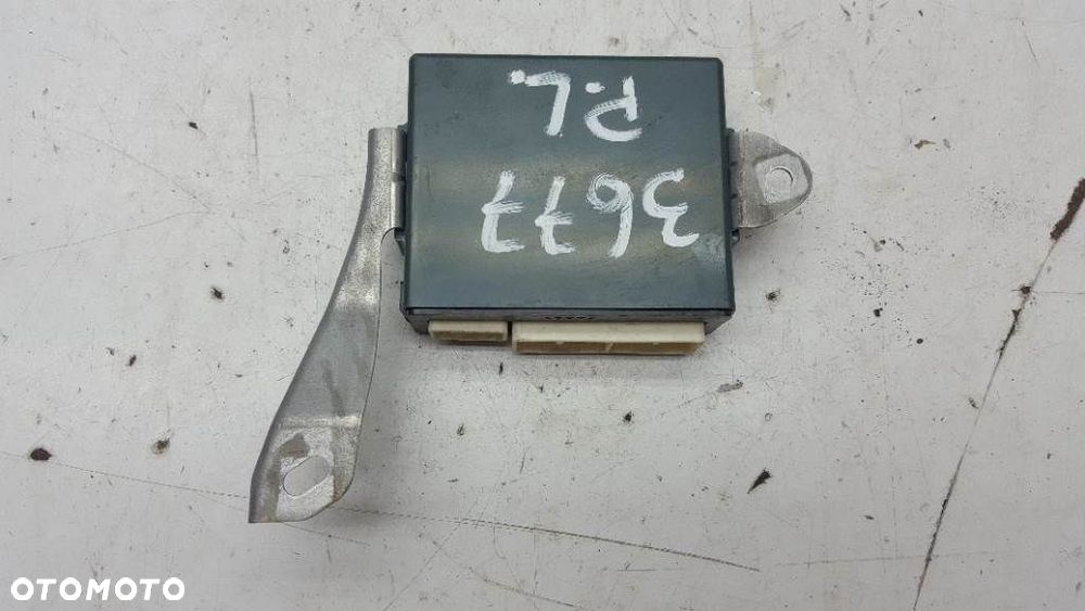 MODUŁ STEROWNIK DRZWI LEXUS GS IV 450H 89223-30120 - 4