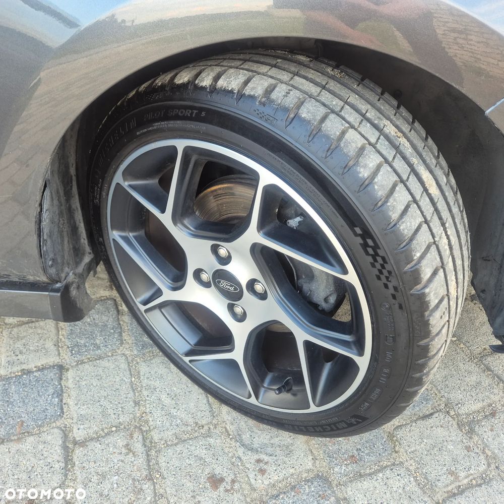 Ford Fiesta 1.5 EcoBoost S&S ST - 5
