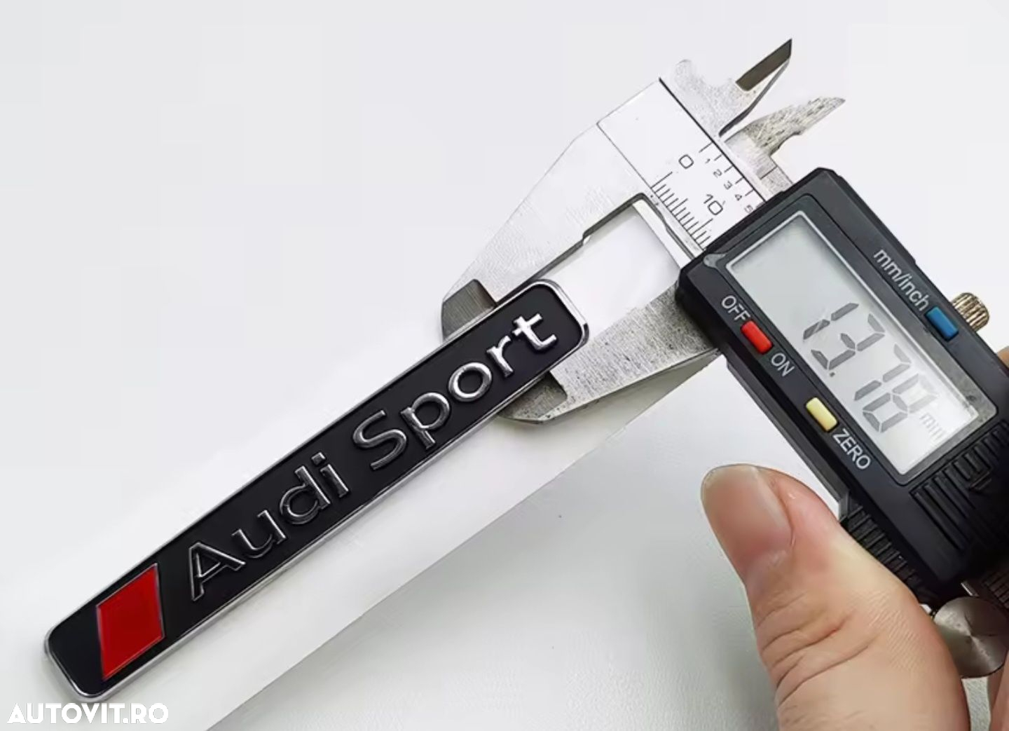 Emblema-Sigla-Logo-Audi-Sport-A1-A3-A4-A5-A6-A7-A8-Q3-Q5-Q7-Q8-Quattro - 3
