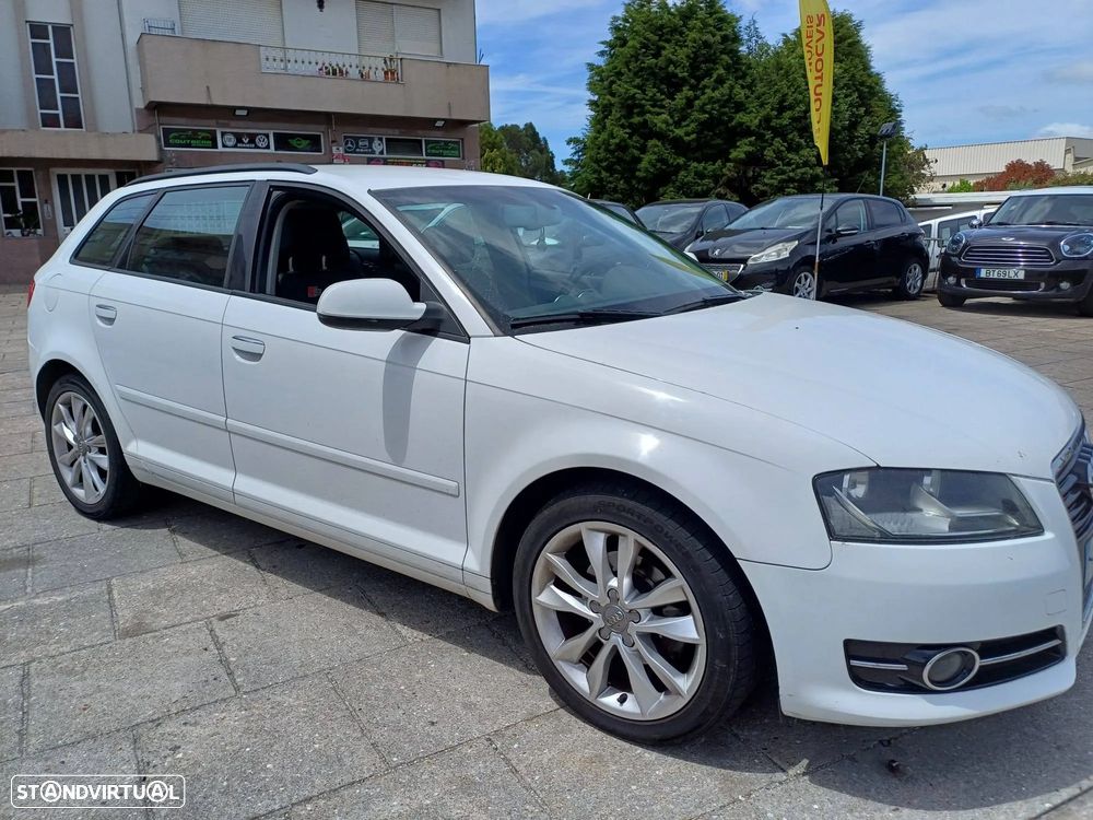 Audi A3 Sportback 1.6 TDI Ambiente - 4