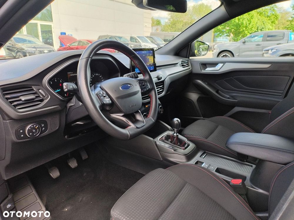 Ford Focus - 12