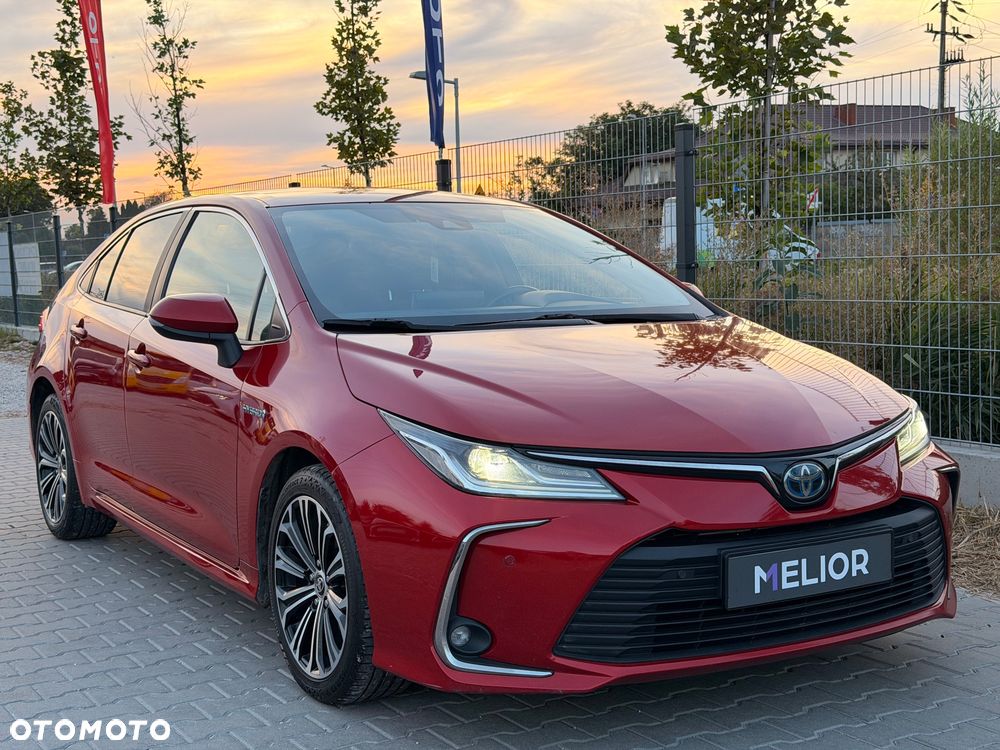 Toyota Corolla 1.8 Hybrid Club - 23