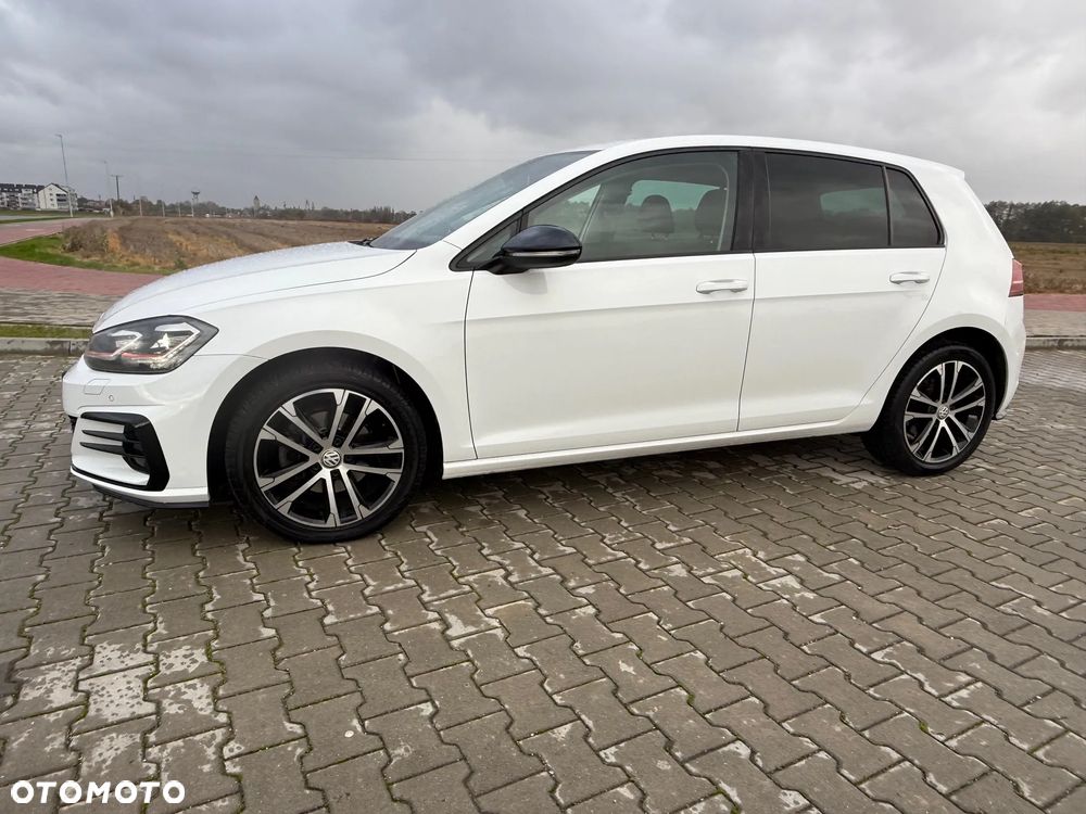 Volkswagen Golf VII 1.6 TDI BMT Highline DSG - 12