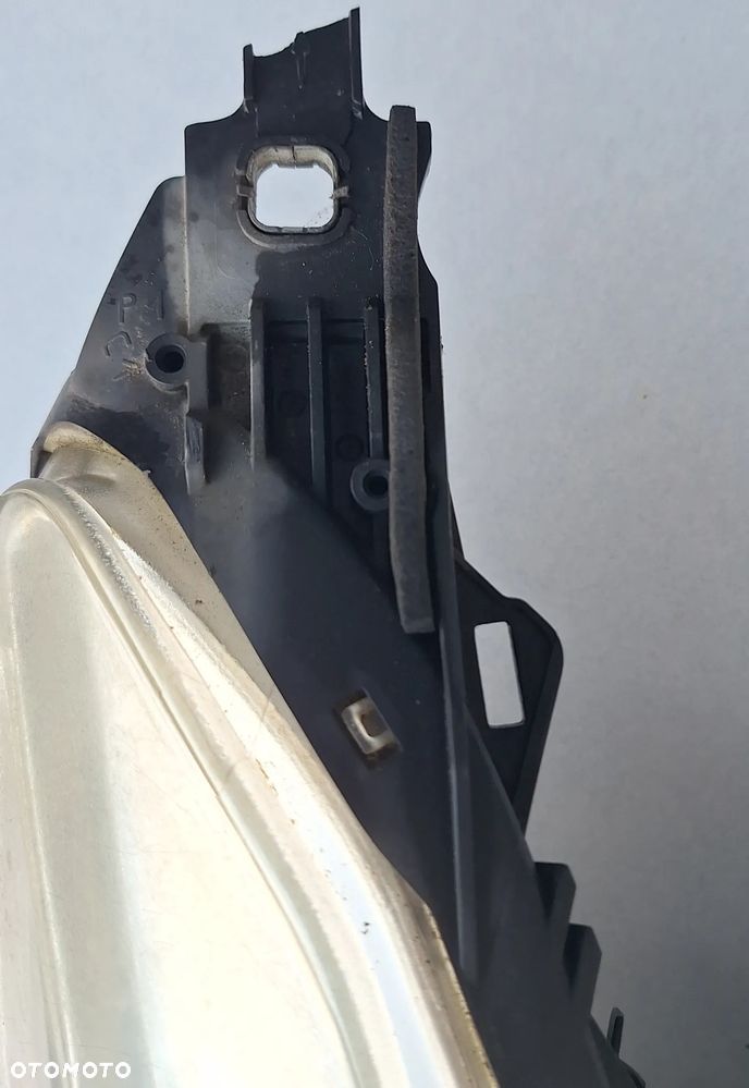 LAMPA PRZEDNIA PRAWA 9672694080  - CITROEN C5 / III  2010 ROK / EUROPA - 3