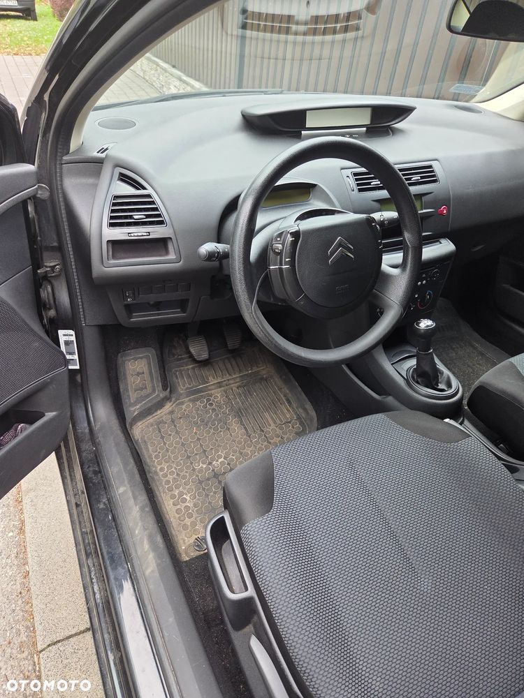 Citroen C4 2005 photo 3