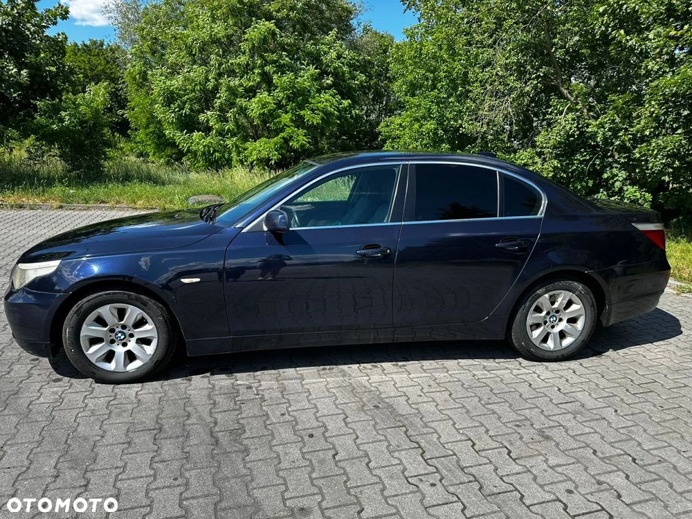 BMW Seria 5 525d - 3