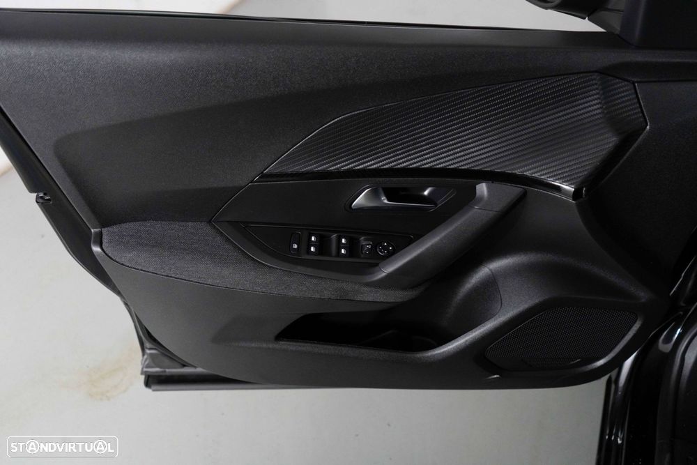 Peugeot 2008 1.2 Hybrid Style e-DCS6 - 12