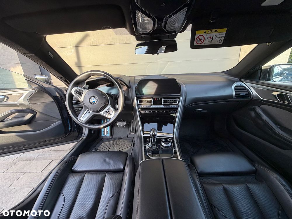 BMW Seria 8 M850i xDrive - 13