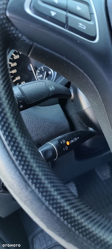 Mercedes-Benz Vito - 2