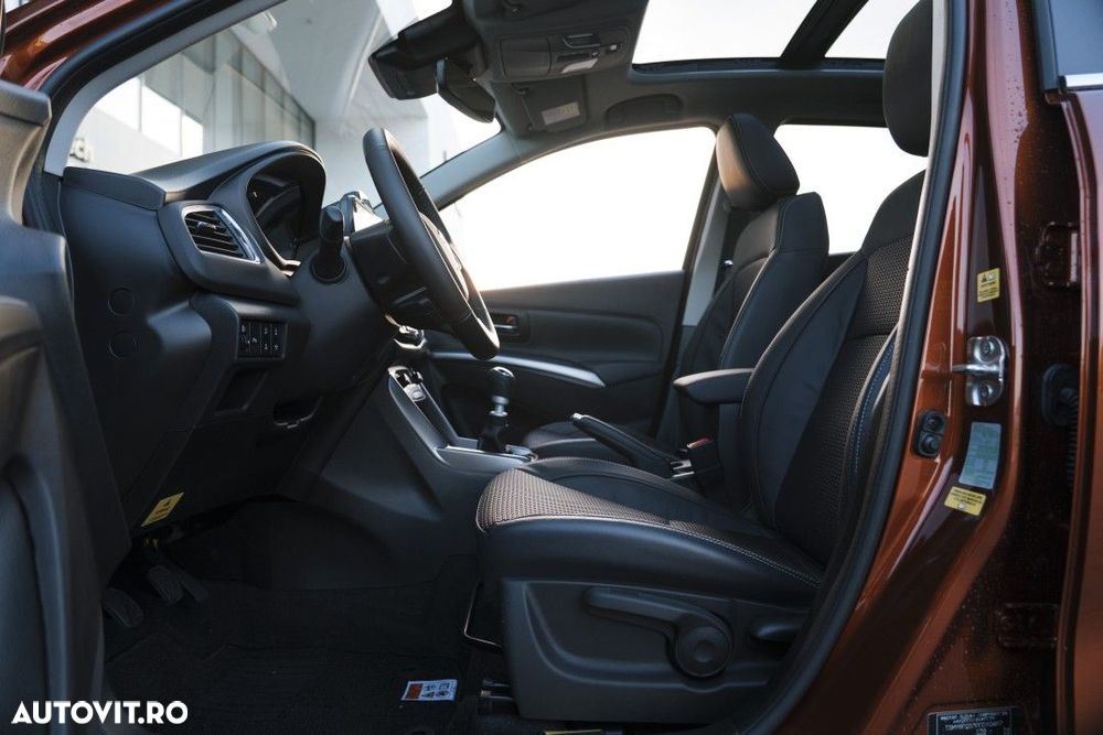 Suzuki S-Cross - 12