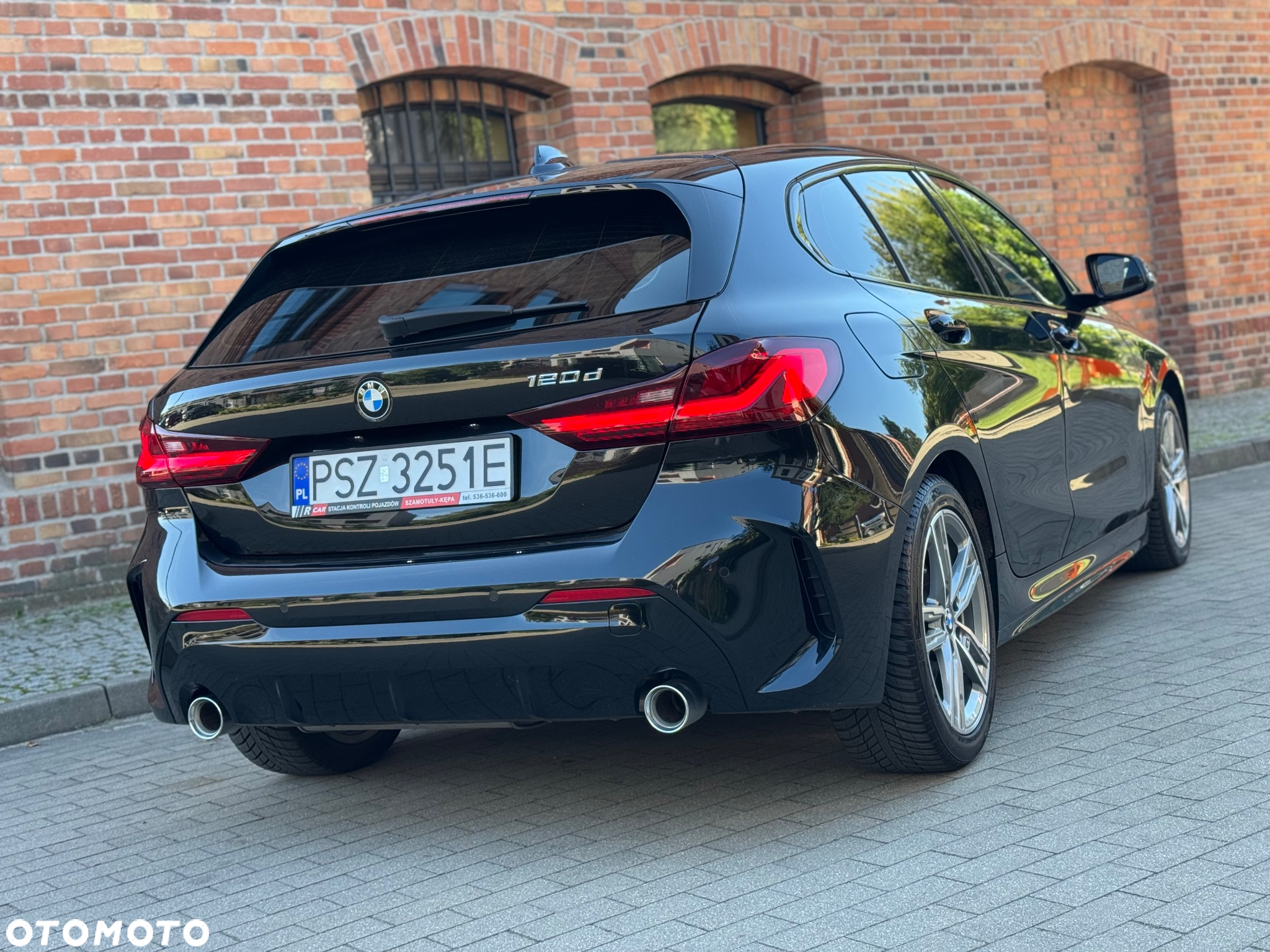 BMW Seria 1 120d M Sport - 13
