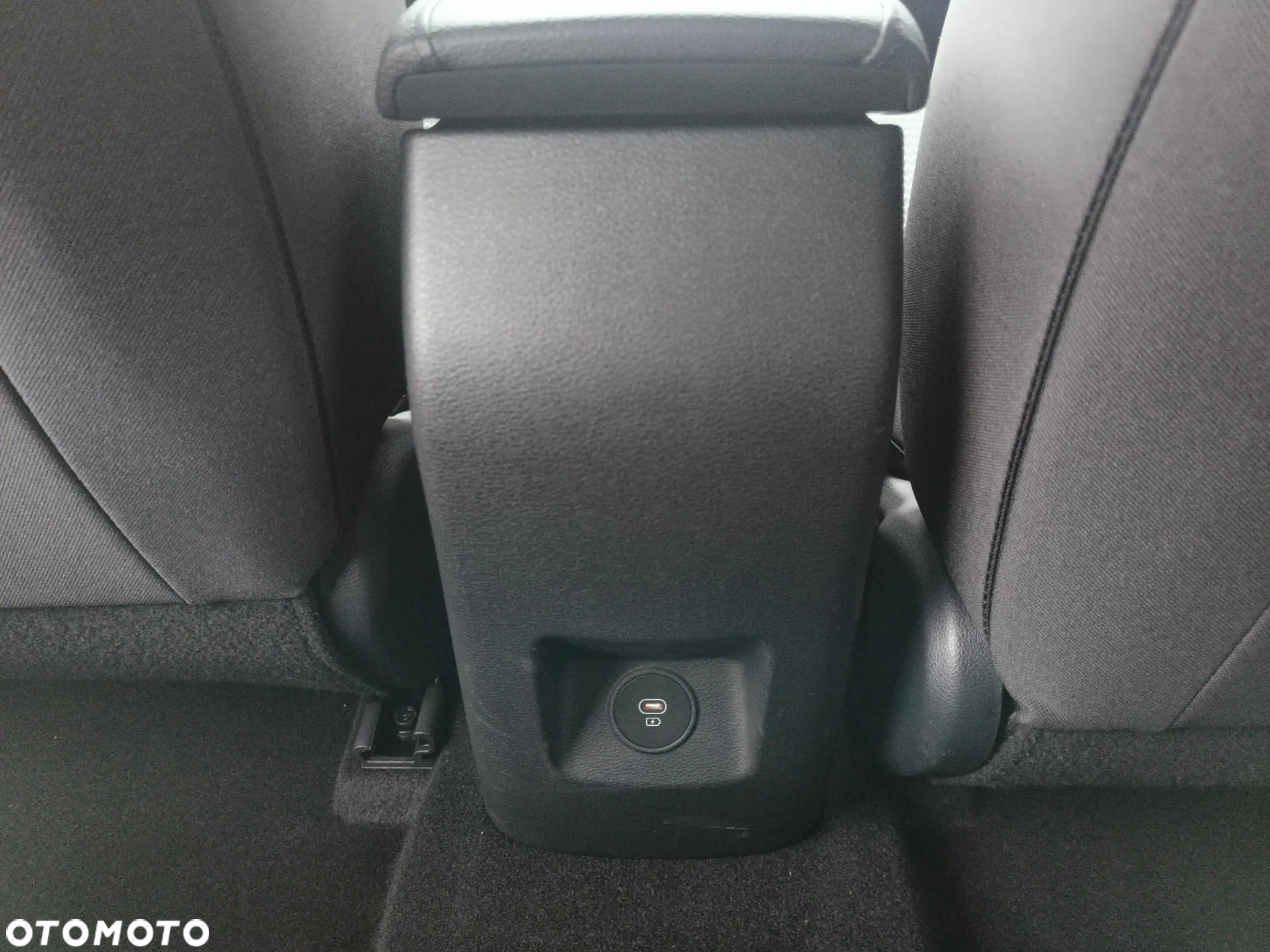 Kia Ceed 1.5 T-GDI M - 23