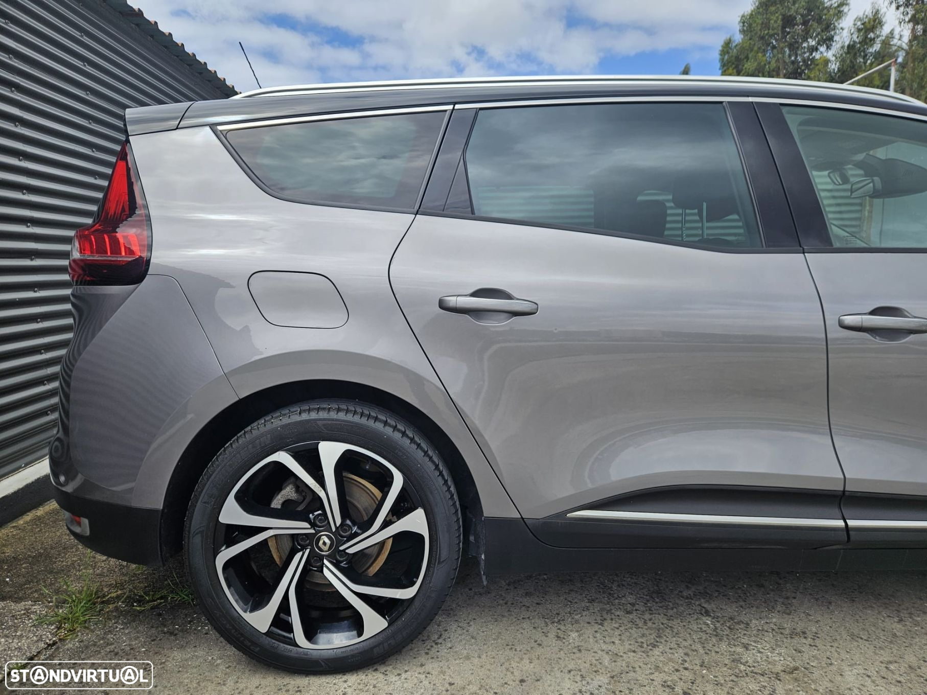 Renault Grand Scénic 1.5 dCi Bose Edition EDC SS - 8