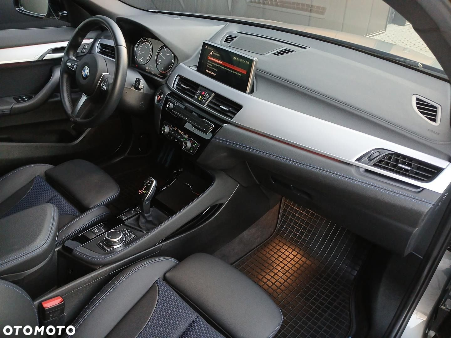 BMW X2 xDrive18d - 23