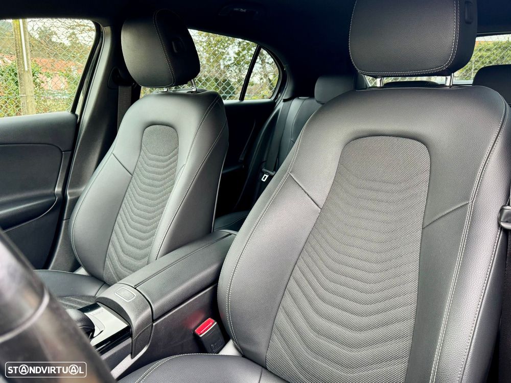 Mercedes-Benz A 180 d 7G-DCT AMG Line - 7