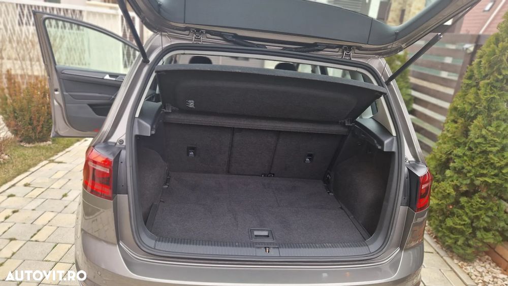 Volkswagen Golf 1.6 TDI BMT Highline - 16