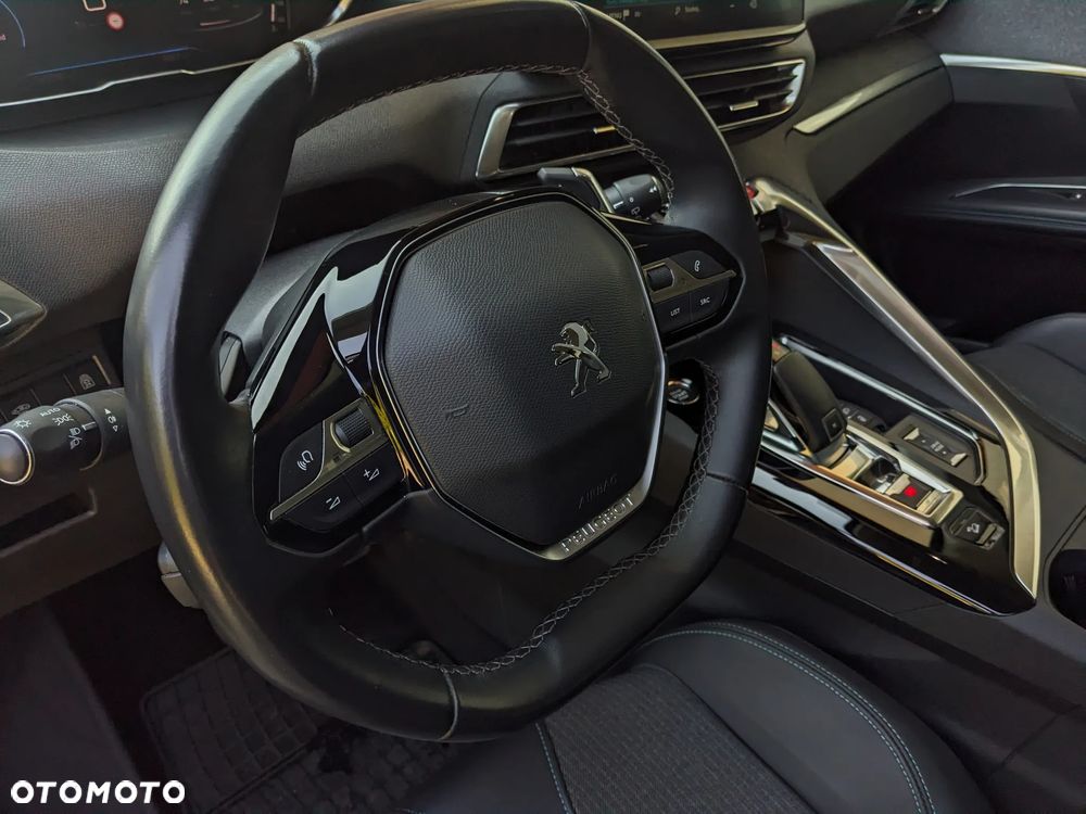 Peugeot 3008 1.2 PureTech Allure Pack S&S EAT8 - 16
