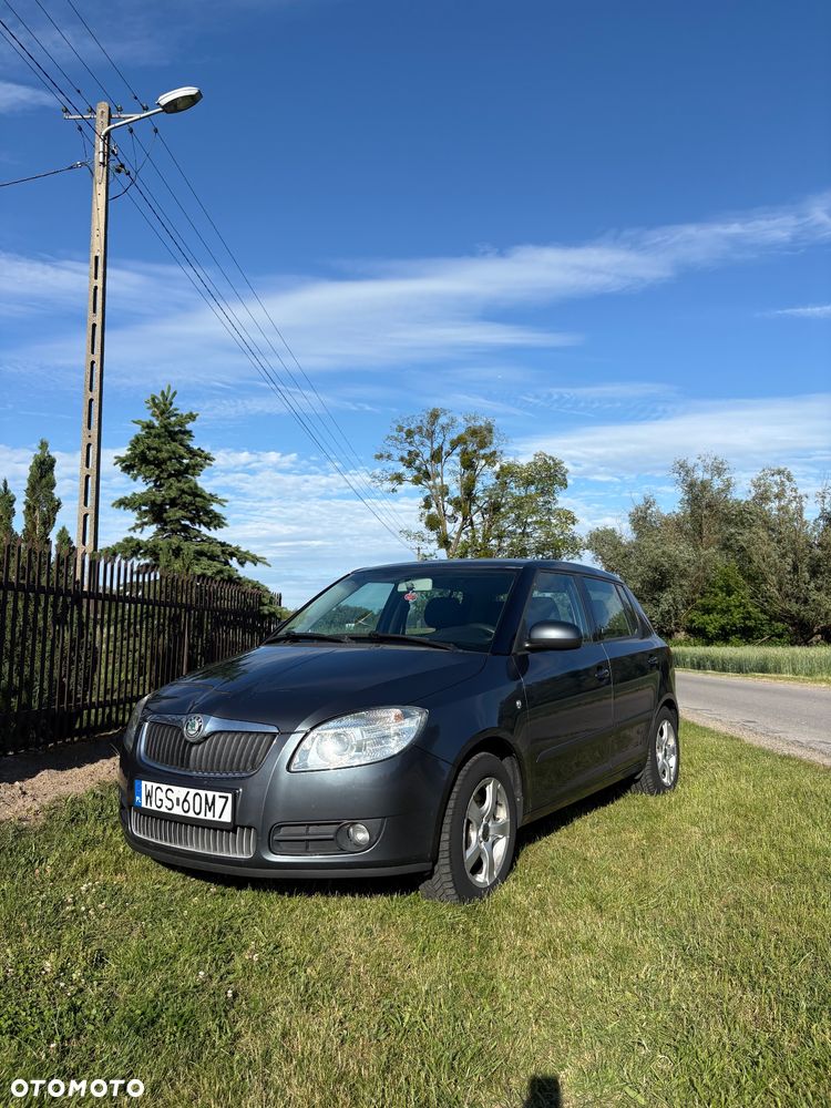 Skoda Fabia - 11