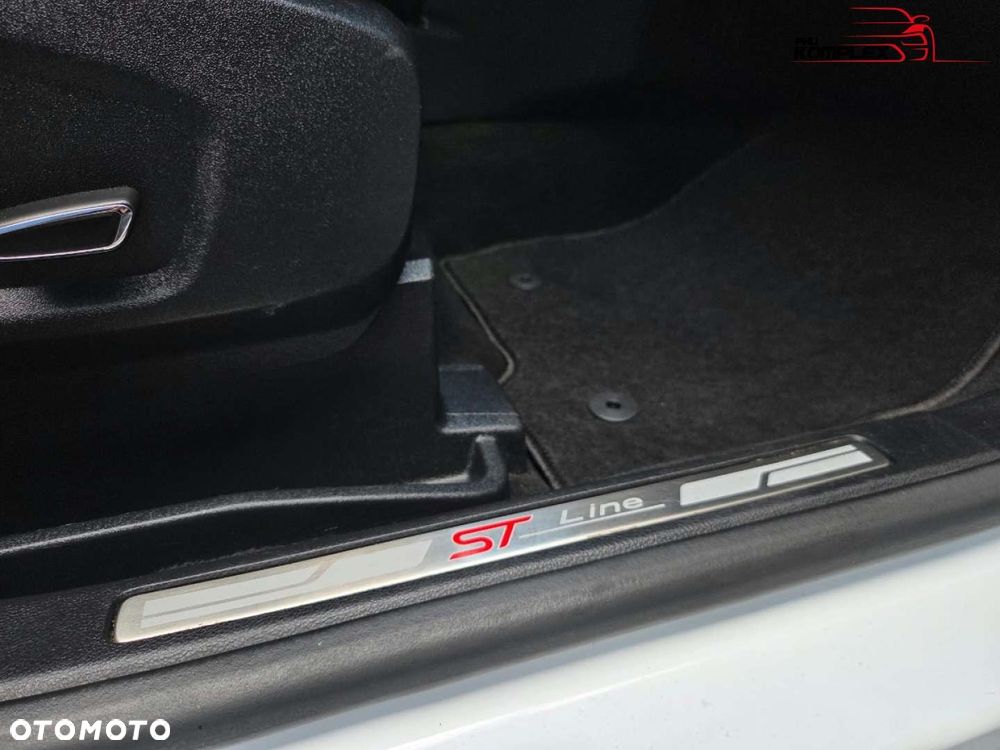 Ford S-Max - 31
