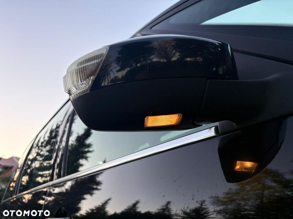 Ford Galaxy 2.0 TDCi Platinium X (Ghia) - 24