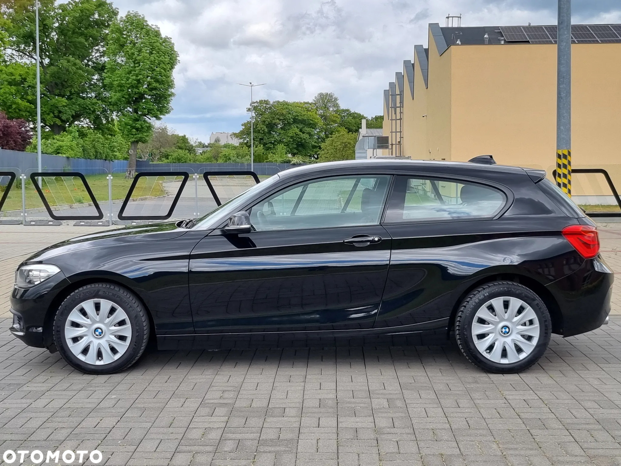 BMW Seria 1 116d - 6