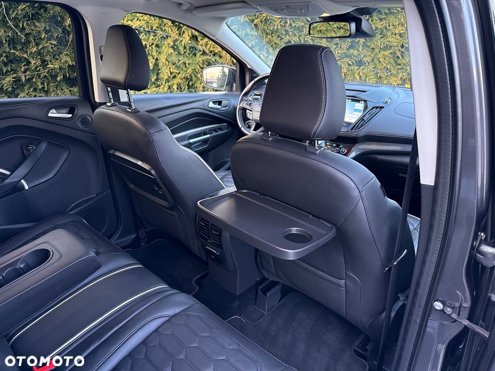 Ford Kuga 1.5 EcoBoost 4x4 Vignale - 37