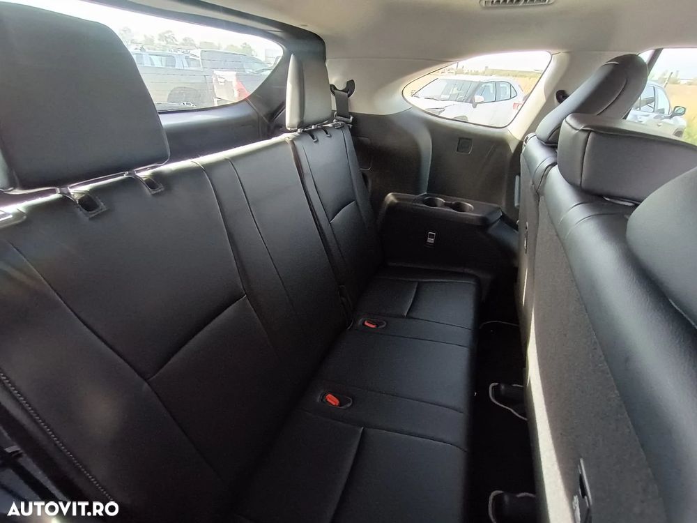 Toyota Highlander 2.5 L Hybrid Dynamic Force 248CP Exclusive Pearly - 11