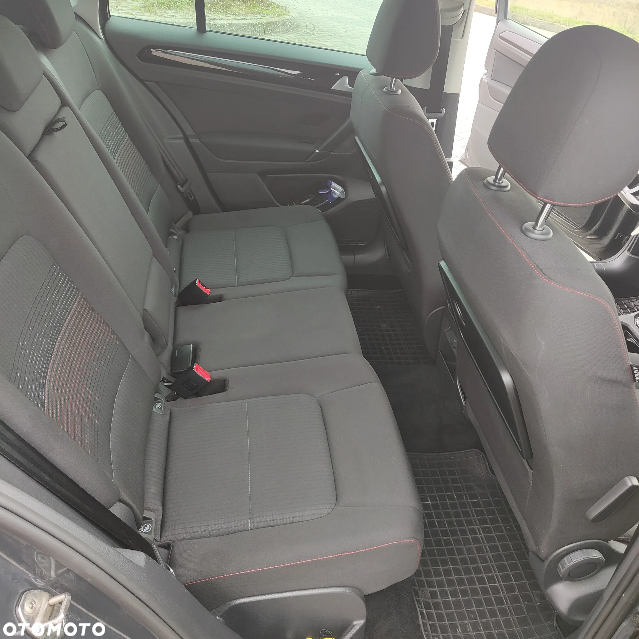 Volkswagen Golf Sportsvan VII SV 1.6 TDI Comfortline - 13