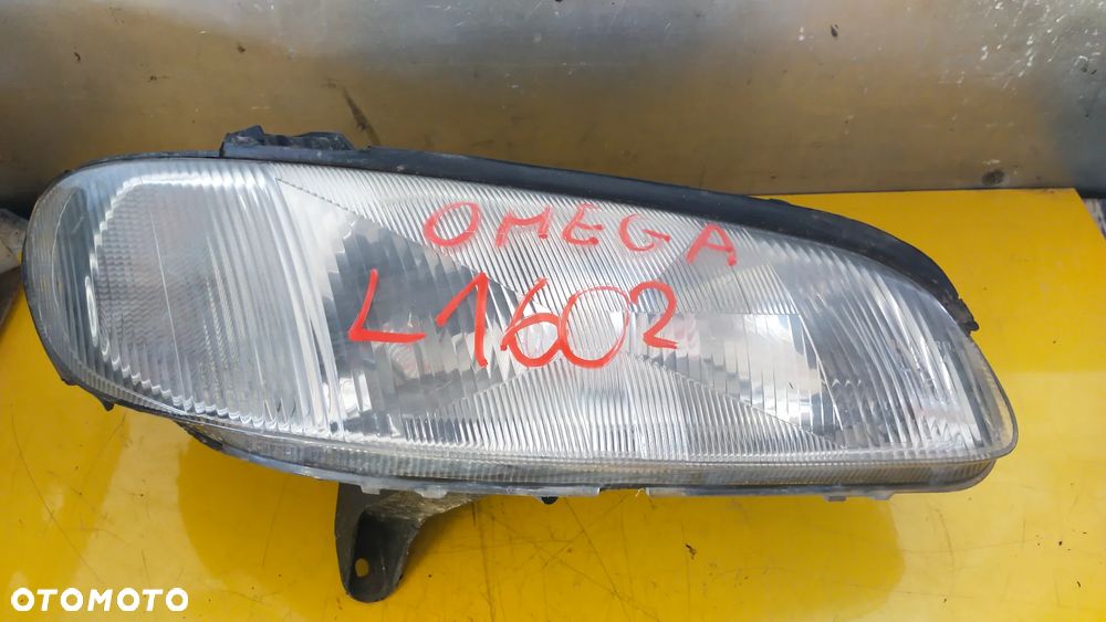 OPEL OMEGA B LAMPA PRZÓD PRZEDNIA PRAWA - 1