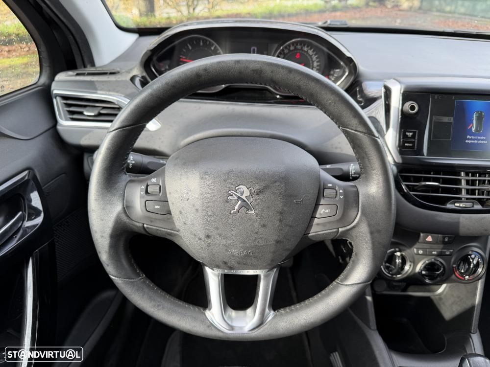 Peugeot 208 1.4 HDi Active - 24