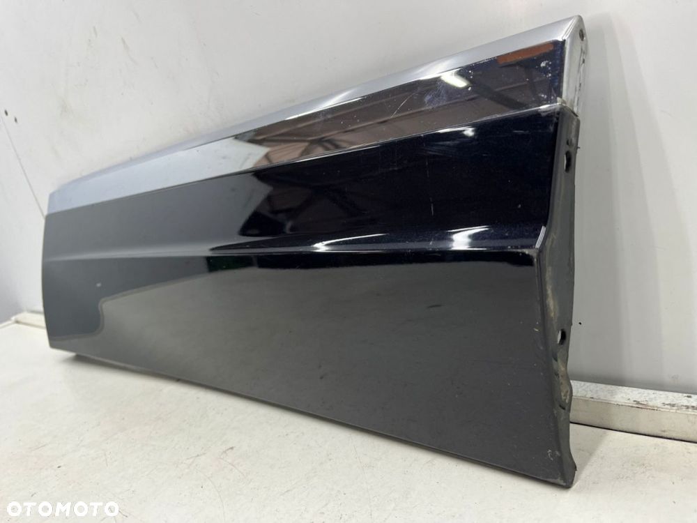 Listwa VW Touareg III 2018r.- PRAWA tylna dolna nakładka drzwi chromowana prawy tył 760854950f - 9